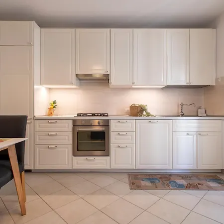 Modern With Balcony Alghero